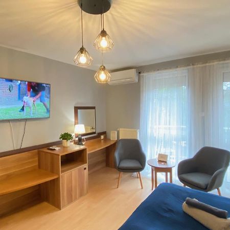 Tuenderpart Apartment Eger Buitenkant foto
