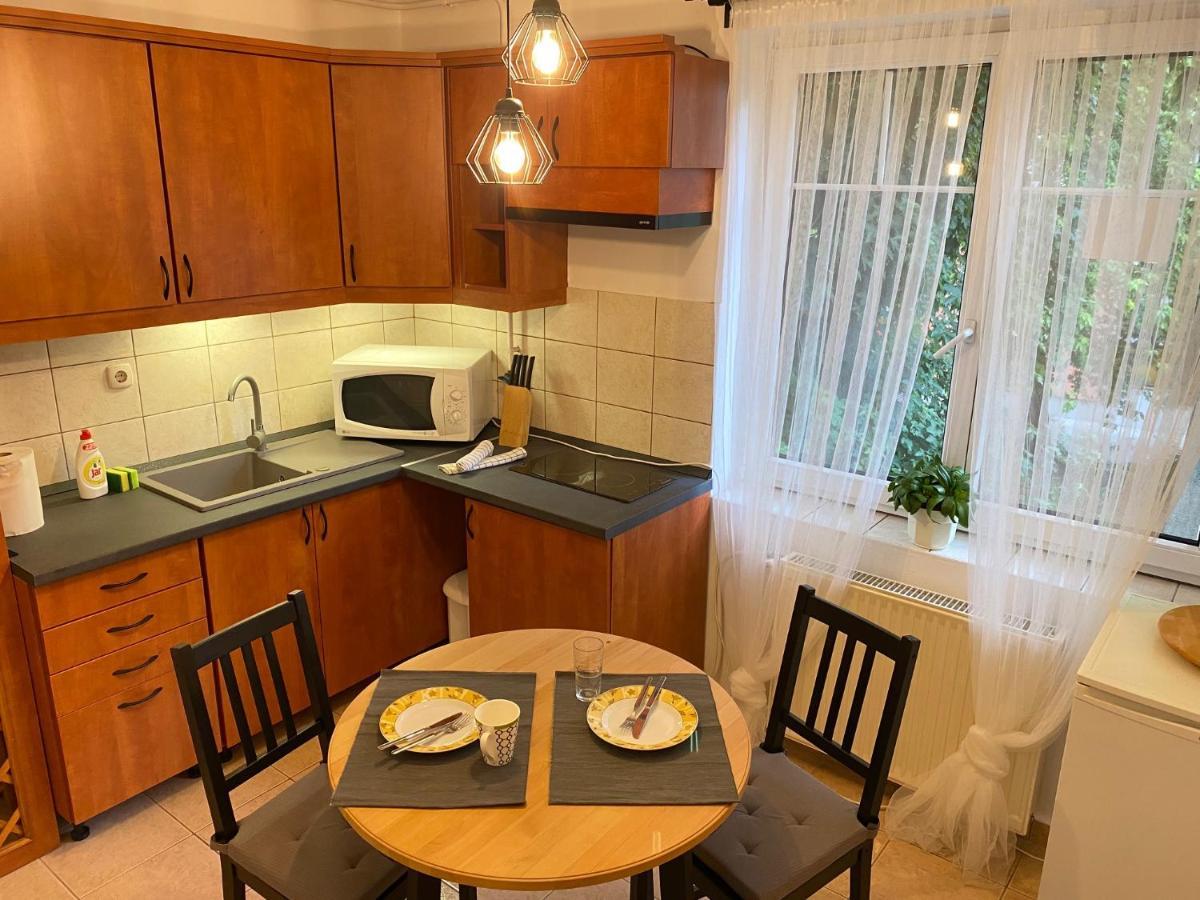 Tuenderpart Apartment Eger Buitenkant foto